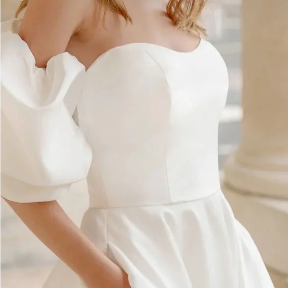 White Off-Shoulder Puff Sleeve Wedding Gown - Picture 3 of 13